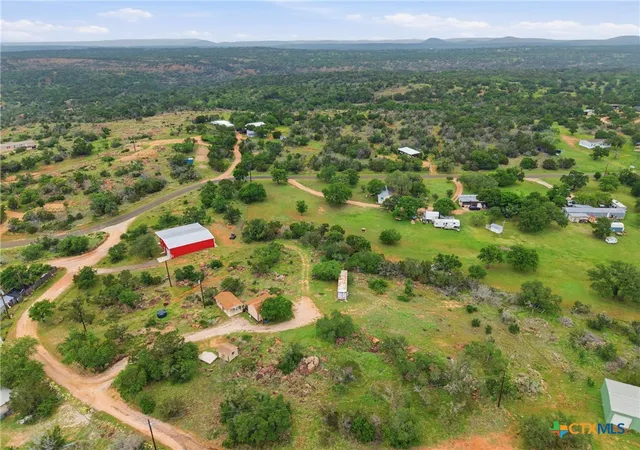 Photo 3 of Single family home for sale at 104 Ridge Rd, Burnet, TX 78611 | MLS# 610462 | Listing updated on 2026-08-28