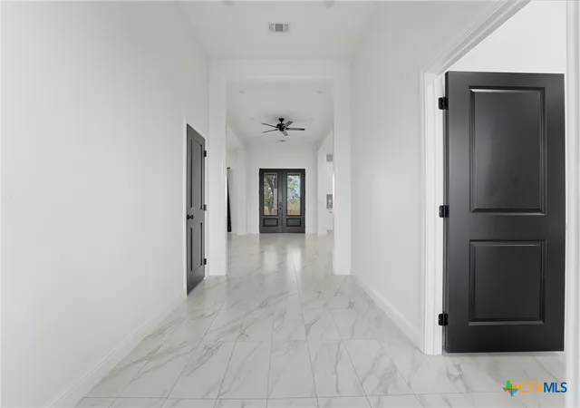 Photo 2 of Single family home for sale at 1 Post Oak St, Cuero, TX 77954 | MLS# 610879 | Listing updated on 2026-09-11