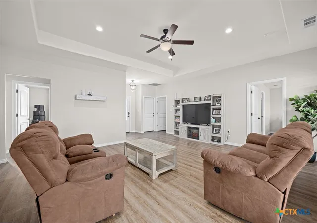 Photo 3 of Single family home for sale at 1313 Sandstone, Lampasas, TX 76550 | MLS# 611384 | Listing updated on 2026-08-25