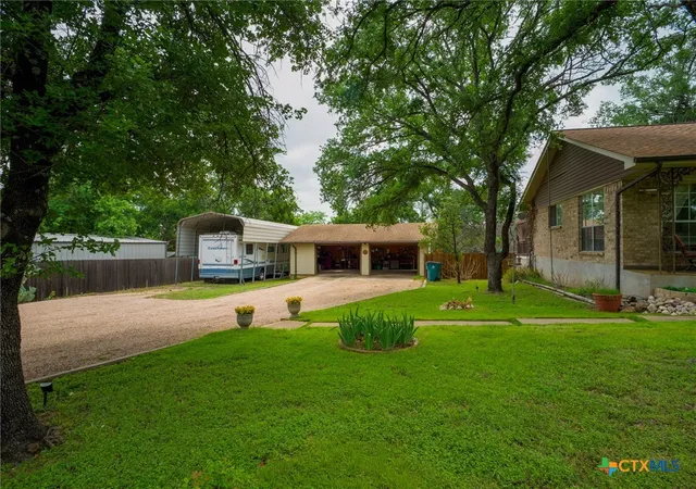 Photo 3 of Sale Pending at 332 Panorama, Buchanan Dam, TX 78609 | MLS# 611443 | Listing updated on 2026-09-28