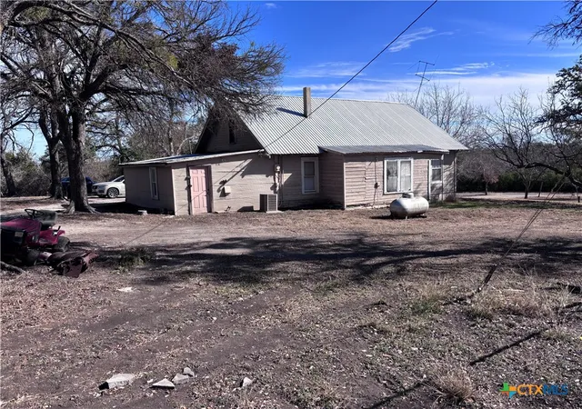 Photo 3 of Single family home for sale at 2150 County Rd 153, Georgetown, TX 78626 | MLS# 611299 | Listing updated on 2026-09-02
