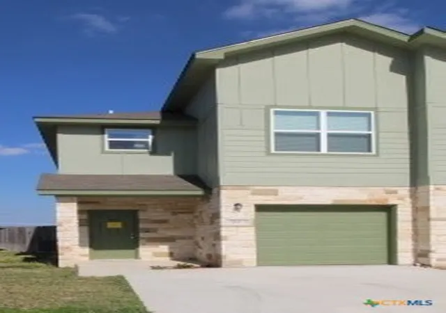 Photo 1 of Townhouse for sale at 255 Green Valley Dr, Copperas Cove, TX 76522 | MLS# 611522 | Listing updated on 2026-08-30