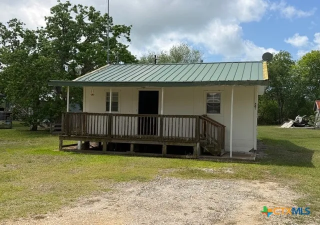 Photo 2 of Single family home for sale at 707 W Houston Ave, Seadrift, TX 77983 | MLS# 610702 | Listing updated on 2026-08-07