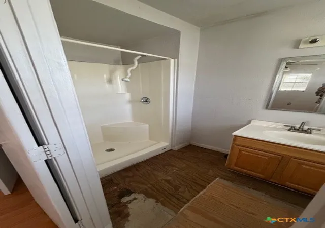 Photo 3 of Single family home for sale at 707 W Houston Ave, Seadrift, TX 77983 | MLS# 610702 | Listing updated on 2026-08-07