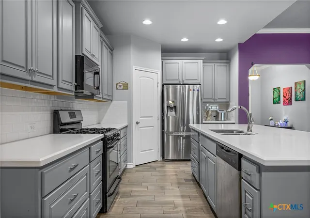 Photo 4 of Single family home for sale at 1701 Meadow Ln, Lockhart, TX 78644 | MLS# 611799 | Listing updated on 2026-10-02