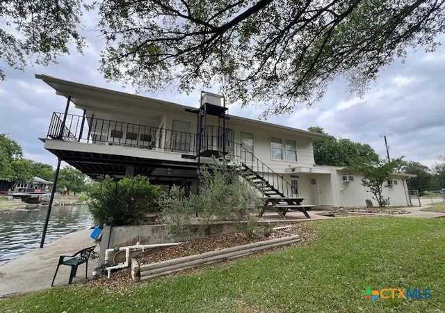 Photo 1 of Single family home for sale at 1128 Hill Cir E Dr, Granite Shoals, TX 78654 | MLS# 611898 | Listing updated on 2026-08-21