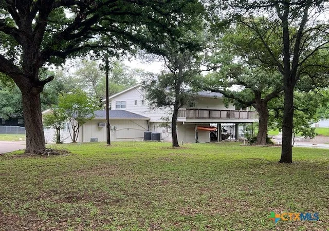 Photo 4 of Single family home for sale at 1128 Hill Cir E Dr, Granite Shoals, TX 78654 | MLS# 611898 | Listing updated on 2026-08-21