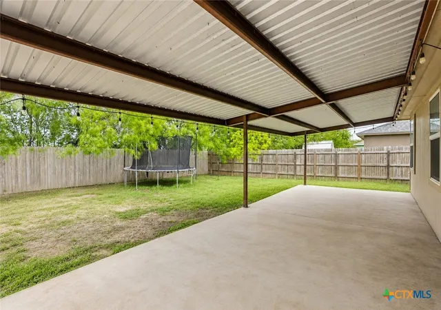 Photo 3 of Single family home for sale at 138 Talon Dr, Luling, TX 78648 | MLS# 611463 | Listing updated on 2026-08-28