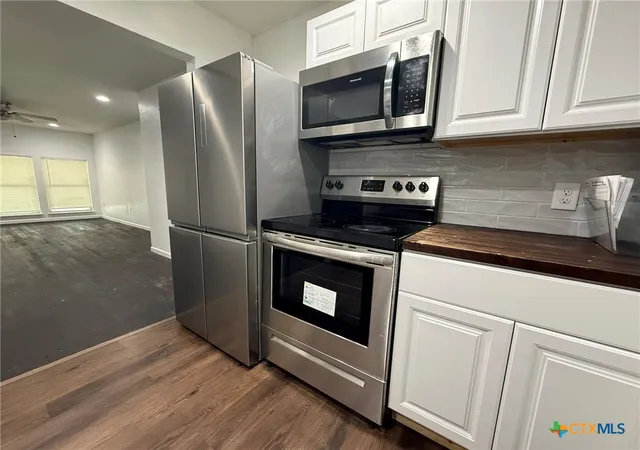Photo 2 of Multi family home for sale at 908 Wells St, Killeen, TX 76541 | MLS# 611966 | Listing updated on 2026-09-04