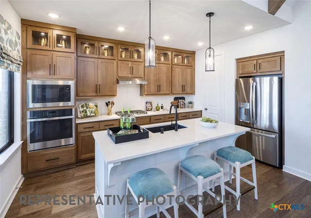 Photo 3 of Single family home for sale at 9309 Breeze Hl Dr, Austin, TX 78744 | MLS# 611999 | Listing updated on 2026-09-01