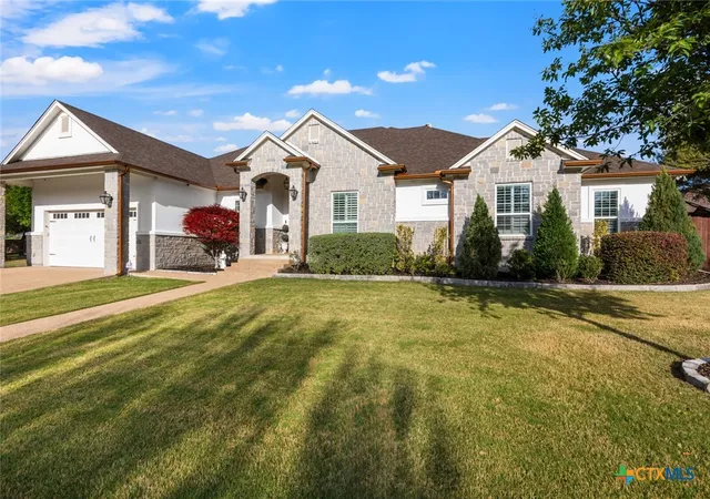 Photo 3 of Single family home for sale at 6710 Naples Dr, Temple, TX 76502 | MLS# 609462 | Listing updated on 2026-09-06