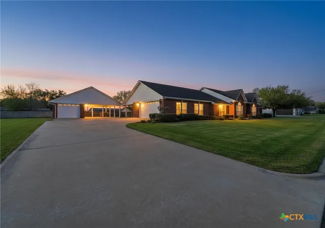 Photo 3 of Sale Pending at 714 Louisiana Ave, Shiner, TX 77984 | MLS# 612154 | Listing updated on 2026-09-22