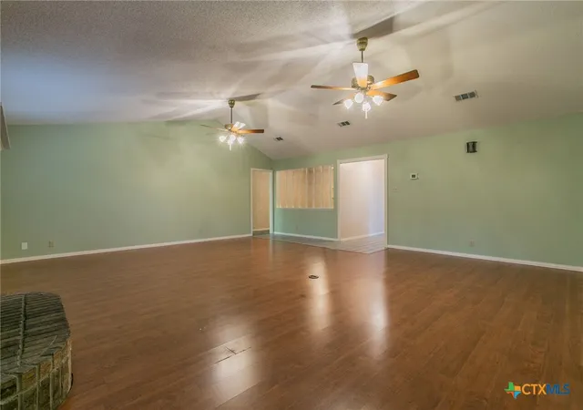 Photo 1 of Single family home for sale at 3502 Elm Dr, Temple, TX 76502 | MLS# 612211 | Listing updated on 2026-09-15