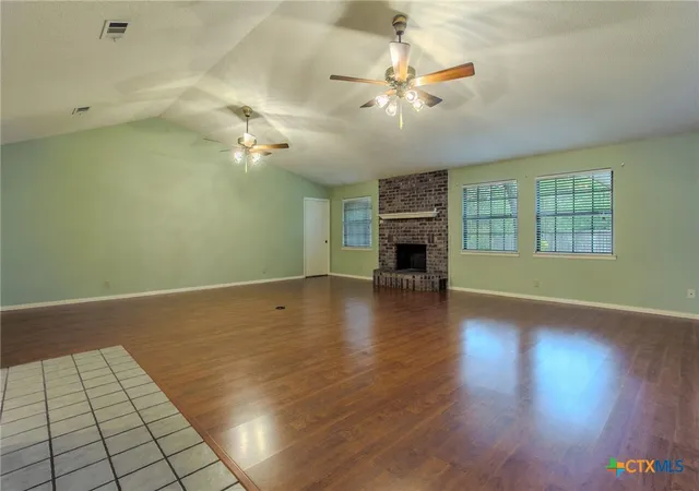 Photo 3 of Single family home for sale at 3502 Elm Dr, Temple, TX 76502 | MLS# 612211 | Listing updated on 2026-09-15