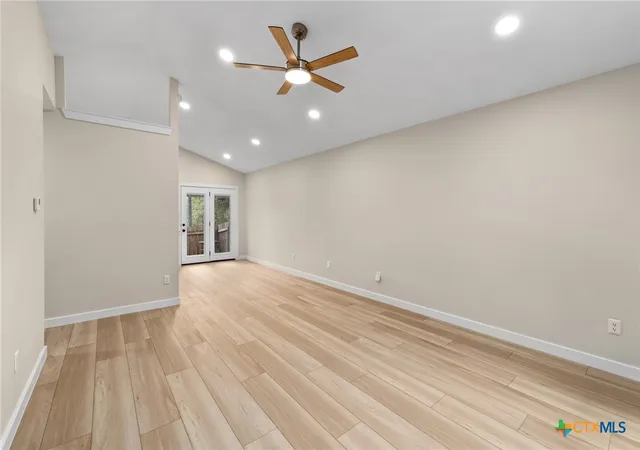 Listing Photo 5 - Condo for sale in building located at 1015 E Yager Ln, Austin, TX 78753 - Unit #187