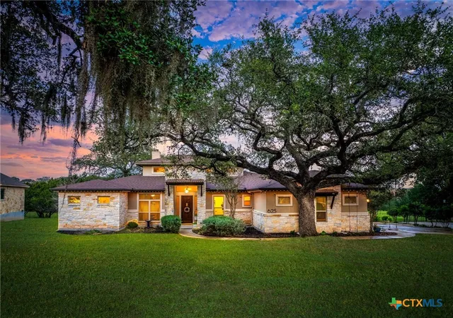 Photo 1 of Single family home for sale at 625 Hvn Point Loop, New Braunfels, TX 78132 | MLS# 612356 | Listing updated on 2026-09-10