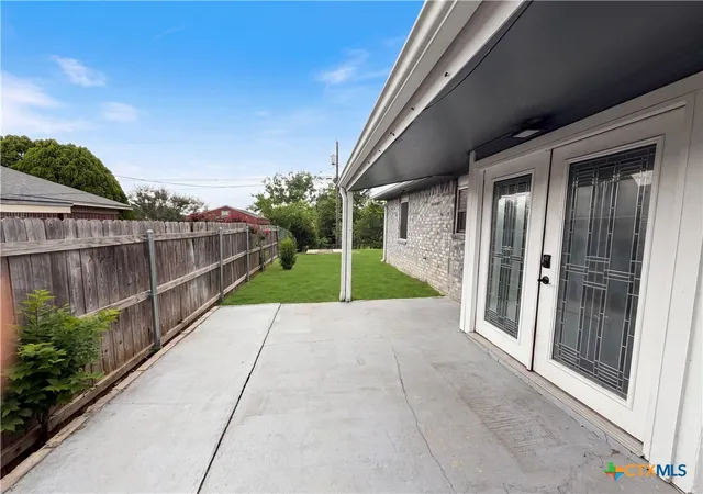 Photo 4 of Single family home for sale at 203 W Hogan Dr, Copperas Cove, TX 76522 | MLS# 612386 | Listing updated on 2026-10-02