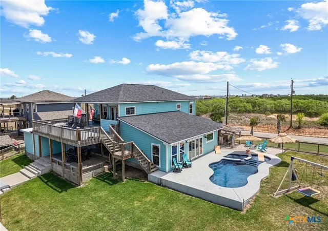 Photo 1 of Single family home for sale at 792 County Rd 306, Port Lavaca, TX 77979 | MLS# 612316 | Listing updated on 2026-08-18