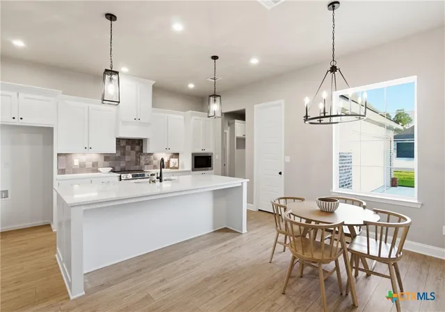 Photo 4 of Sale Pending at 1206 Rylee Ln, Salado, TX 76571 | MLS# 610808 | Listing updated on 2026-09-10