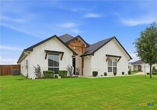 Photo 2 of Sale Pending at 7539 Clyde Dr, Temple, TX 76502 | MLS# 612400 | Listing updated on 2026-09-26