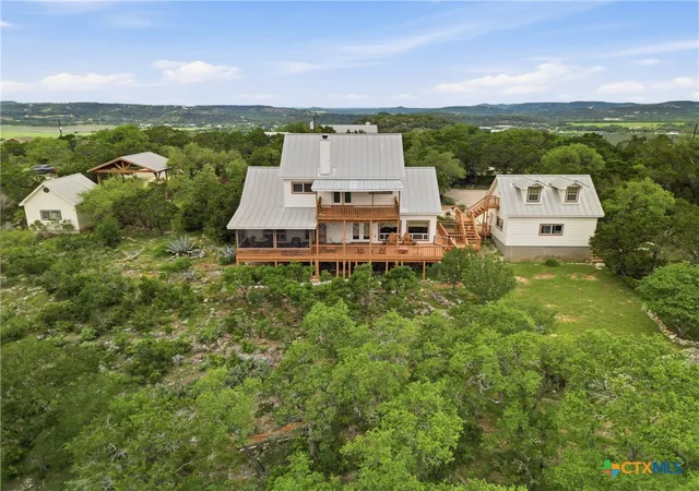 Photo 1 of Sale Pending at 2522 Summit Dr, New Braunfels, TX 78132 | MLS# 612580 | Listing updated on 2026-08-06