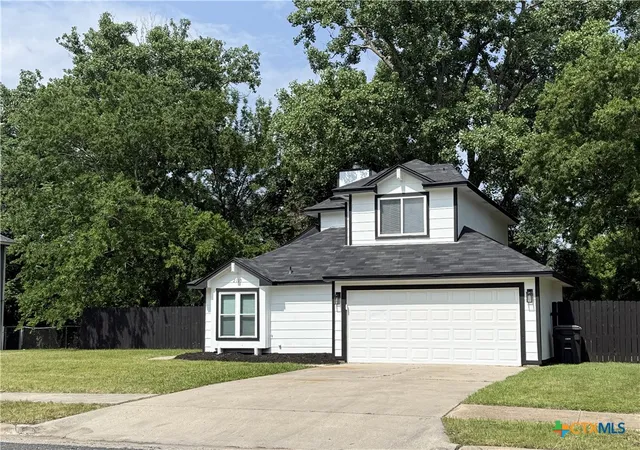 Photo 3 of Sale Pending at 2115 Caprice Dr, Killeen, TX 76543 | MLS# 610275 | Listing updated on 2026-08-18