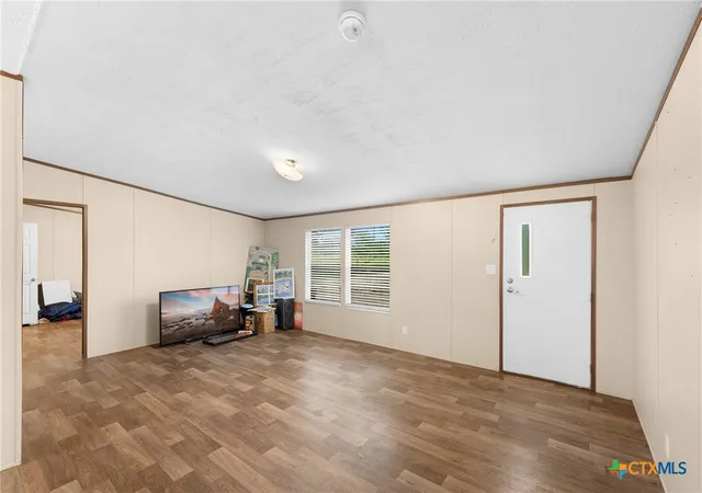 Photo 4 of Sale Pending at 6497 Taylorsville Rd, Dale, TX 78616 | MLS# 612475 | Listing updated on 2026-09-22