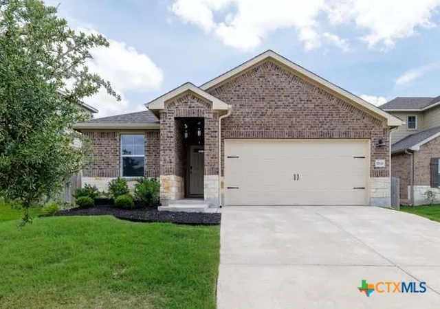 Photo 2 of Single family home for sale at 17621 Fairbridge Ln, Manor, TX 78653 | MLS# 612778 | Listing updated on 2026-09-30
