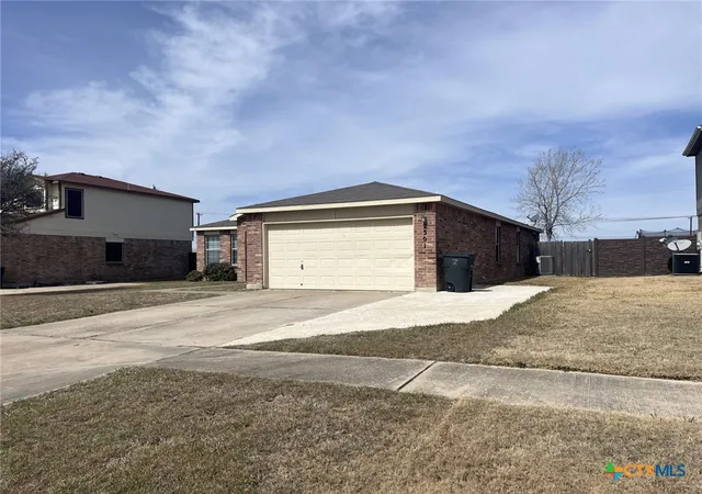 Photo 1 of Single family home for sale at 2301 Napier Dr, Killeen, TX 76542 | MLS# 612767 | Listing updated on 2026-07-15