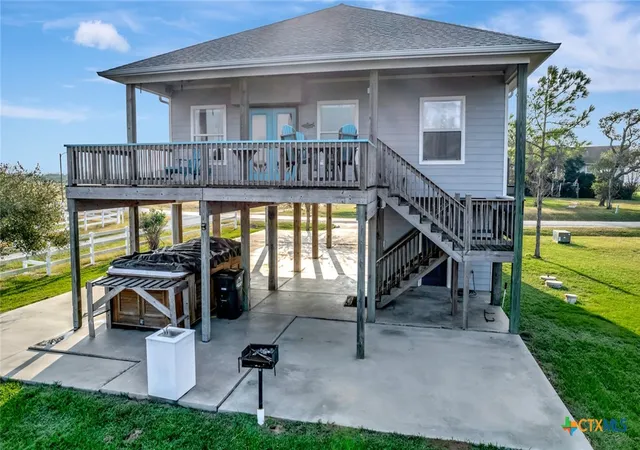 Photo 1 of Single family home for sale at 314 Windswept Dr, Port Lavaca, TX 77979 | MLS# 612853 | Listing updated on 2026-08-19
