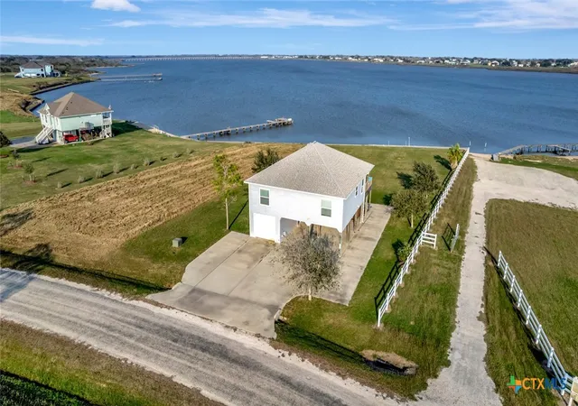 Photo 3 of Single family home for sale at 314 Windswept Dr, Port Lavaca, TX 77979 | MLS# 612853 | Listing updated on 2026-08-19
