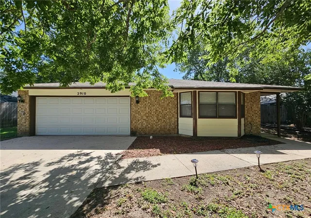 Photo 1 of Single family home for sale at 2910 Transit Dr, Killeen, TX 76543 | MLS# 612772 | Listing updated on 2026-08-06