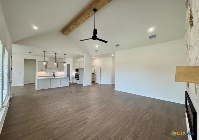 Photo 4 of Single family home for sale at 801 Golden Eagle Cvs, Salado, TX 76571 | MLS# 612940 | Listing updated on 2026-09-11
