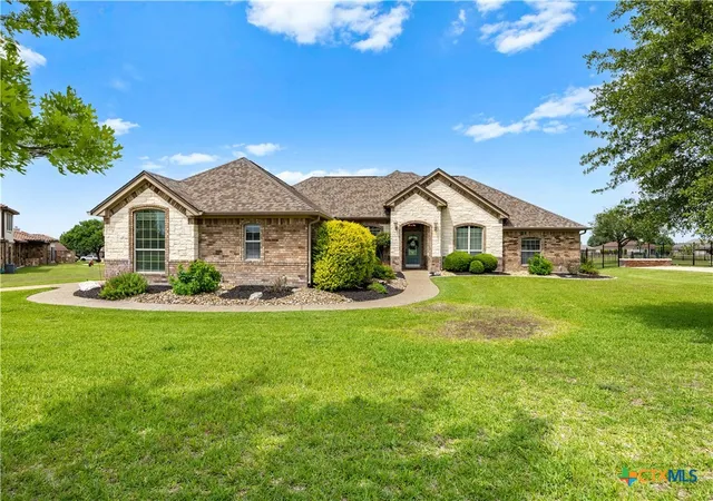 Photo 1 of Single family home for sale at 2725 Hester Way, Salado, TX 76571 | MLS# 612852 | Listing updated on 2026-08-26