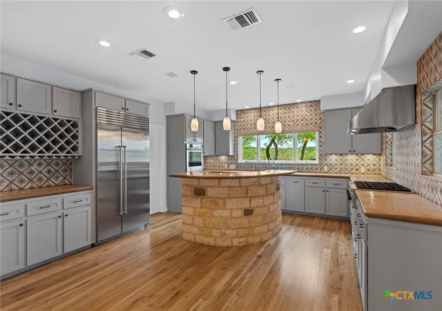 Photo 4 of Single family home for sale at 100 Rainbows End, Wimberley, TX 78676 | MLS# 612297 | Listing updated on 2026-08-20