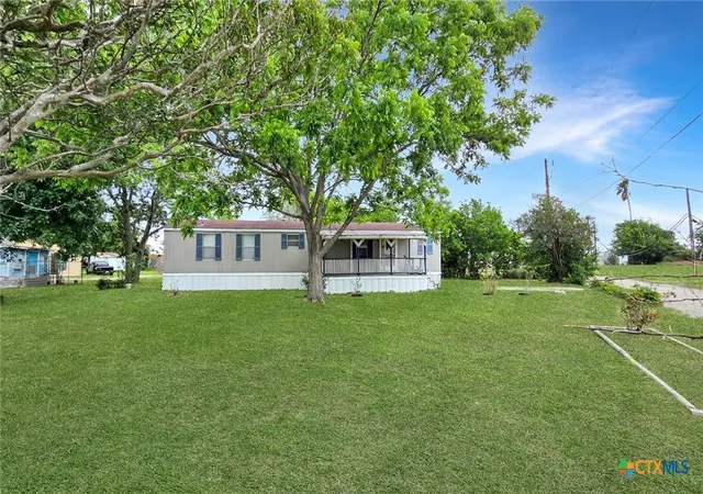Photo 1 of Sale Pending at 603 E George St, Port Lavaca, TX 77979 | MLS# 612869 | Listing updated on 2026-08-03
