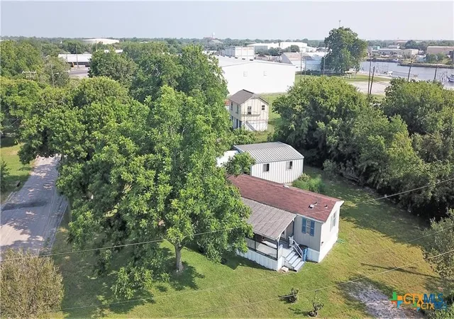 Photo 3 of Sale Pending at 603 E George St, Port Lavaca, TX 77979 | MLS# 612869 | Listing updated on 2026-08-03