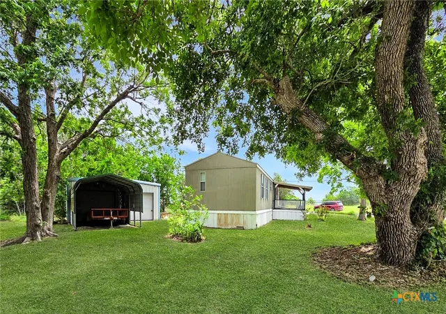 Photo 4 of Sale Pending at 603 E George St, Port Lavaca, TX 77979 | MLS# 612869 | Listing updated on 2026-08-03