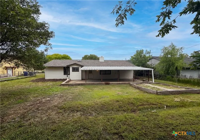 Photo 4 of Single family home for sale at 912 Hackberry St, Copperas Cove, TX 76522 | MLS# 613185 | Listing updated on 2026-10-06