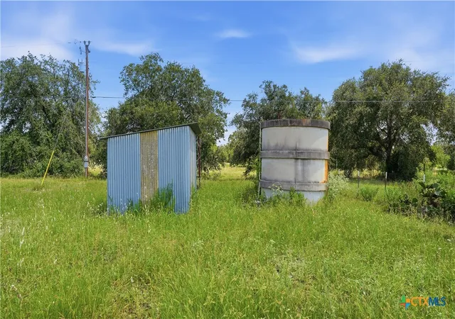 Photo 3 of Land for sale at 3921 Cr 334, Stockdale, TX 78160 | MLS# 613191 | Listing updated on 2026-08-14
