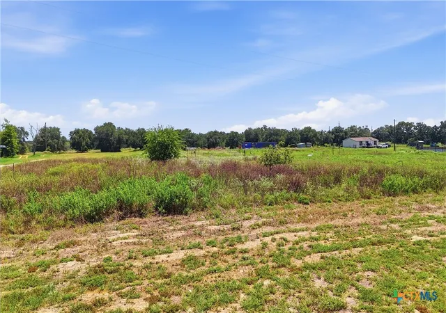 Photo 3 of Land for sale at 3921 Cr 334, Stockdale, TX 78160 | MLS# 613191 | Listing updated on 2026-08-14