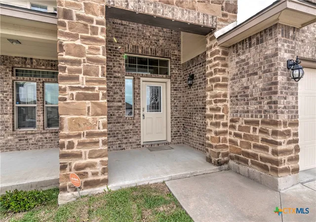 Photo 3 of Single family home for sale at 5300 Primavera Ln, Killeen, TX 76549 | MLS# 613043 | Listing updated on 2026-09-12