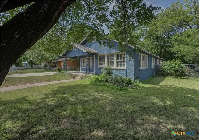 Photo 4 of Single family home for sale at 513 Brook Dr, Killeen, TX 76541 | MLS# 613254 | Listing updated on 2026-09-12