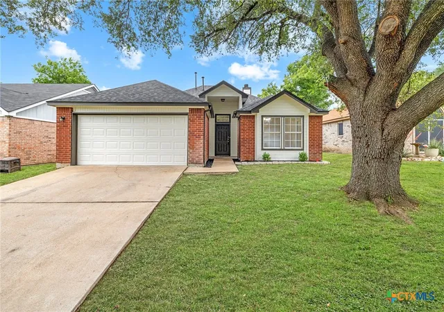Photo 1 of Sale Pending at 4422 Longhorn Trl, Temple, TX 76502 | MLS# 613283 | Listing updated on 2026-10-07