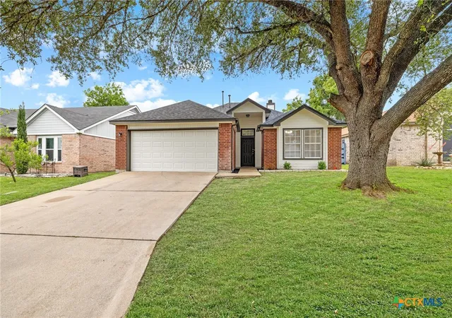 Photo 3 of Sale Pending at 4422 Longhorn Trl, Temple, TX 76502 | MLS# 613283 | Listing updated on 2026-10-07