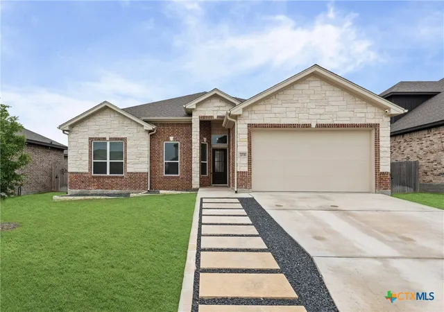 Photo 1 of Single family home for sale at 2036 Yarrow Rd, Temple, TX 76502 | MLS# 613305 | Listing updated on 2026-10-01