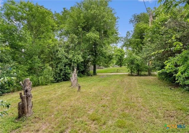 Photo 4 of Single family home for sale at 716 E Ave A, Temple, TX 76501 | MLS# 613258 | Listing updated on 2026-09-14