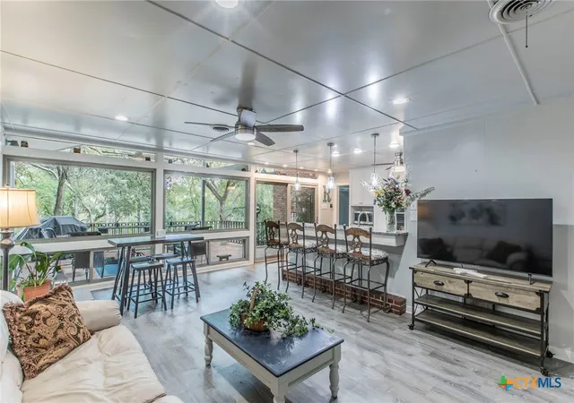 Photo 4 of Single family home for sale at 2518 Marlandwood Rd, Temple, TX 76502 | MLS# 610986 | Listing updated on 2026-10-05