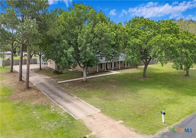 Photo 4 of Single family home for sale at 602 Bingham Rd, Victoria, TX 77904 | MLS# 613240 | Listing updated on 2026-08-30