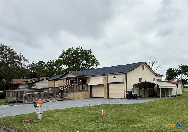 Photo 1 of Single family home for sale at 105 Sanders St, Palacios, TX 77465 | MLS# 611662 | Listing updated on 2026-09-09